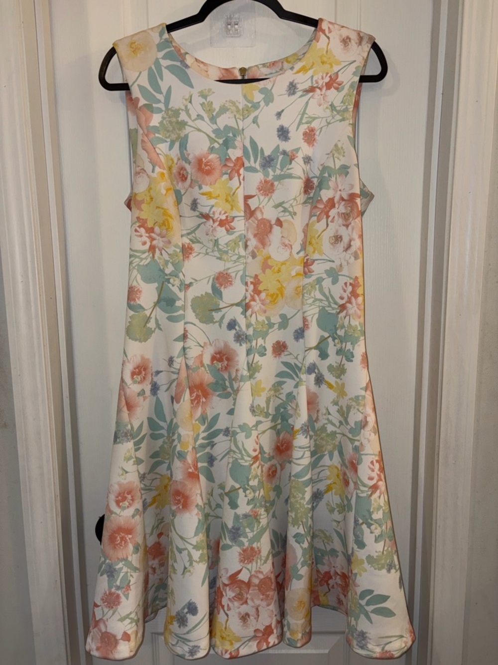 Calvin Klein Floral Sleeveless Dress in Multi-Color floral NWOT
